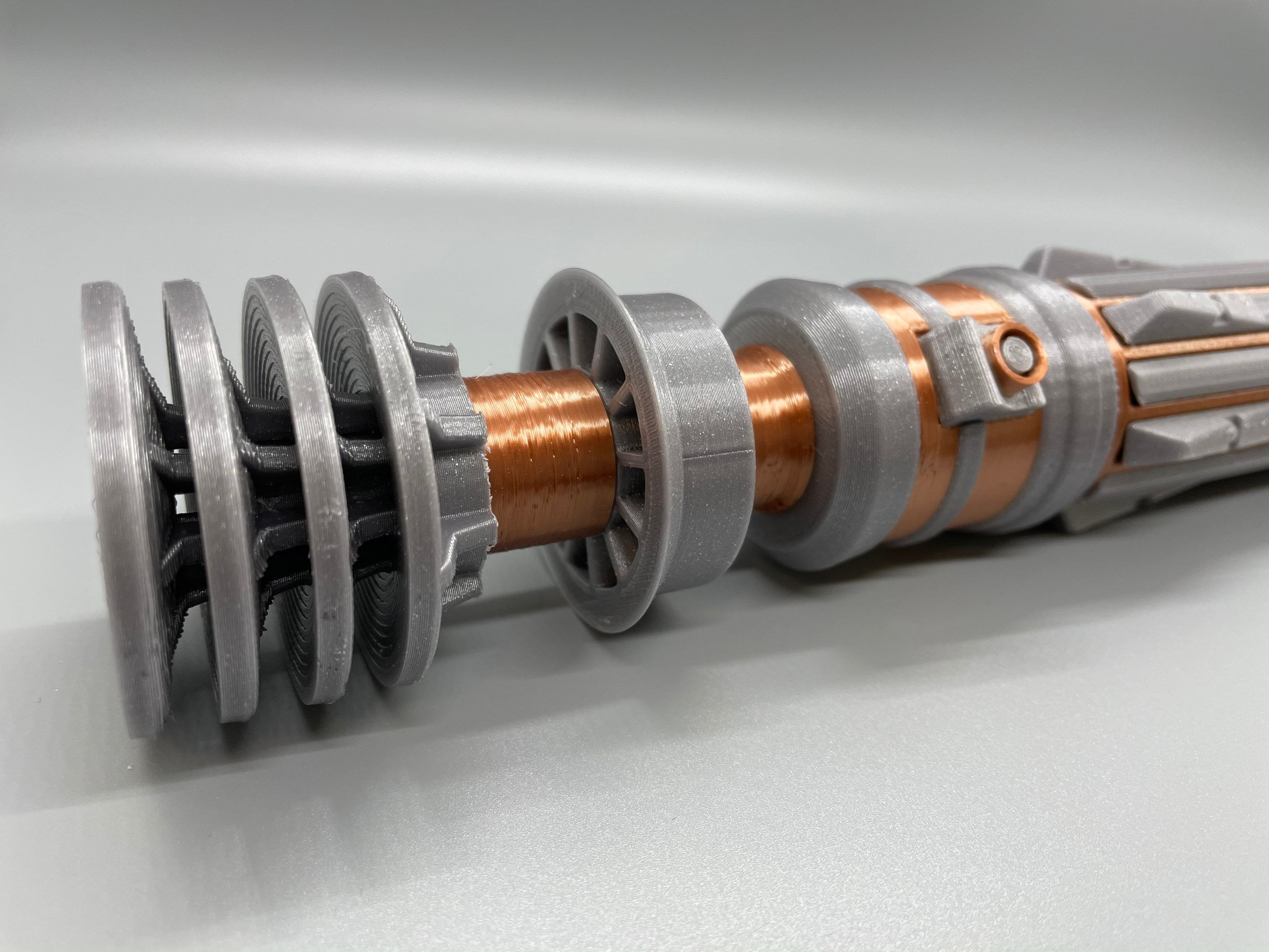 Leia Organa's Colored Lightsaber | No Paint Required | 3D Printed | Galaxy's Edge | Clone Wars | Lightsaber Display Mount on Desk or Wall