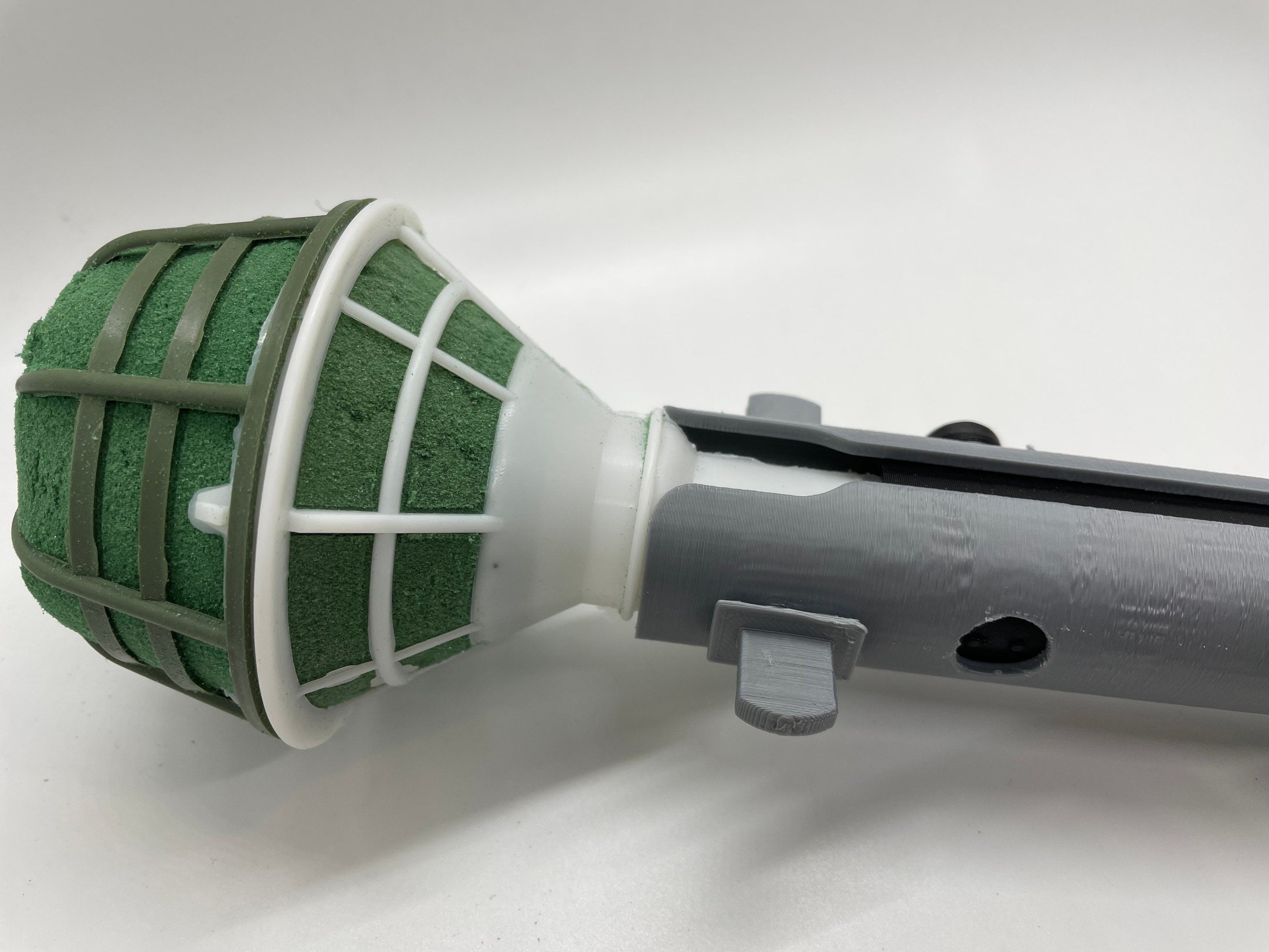 Lightsaber Bouquet Holder | Ahsoka Tano | No Paint Required | 3D Printed