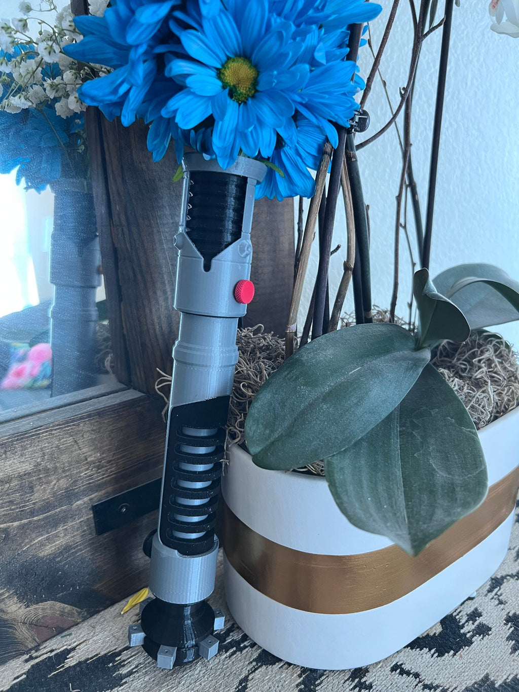 Lightsaber Bouquet Holder | Obi-Wan Kenobi | No Paint Required | 3D Printed