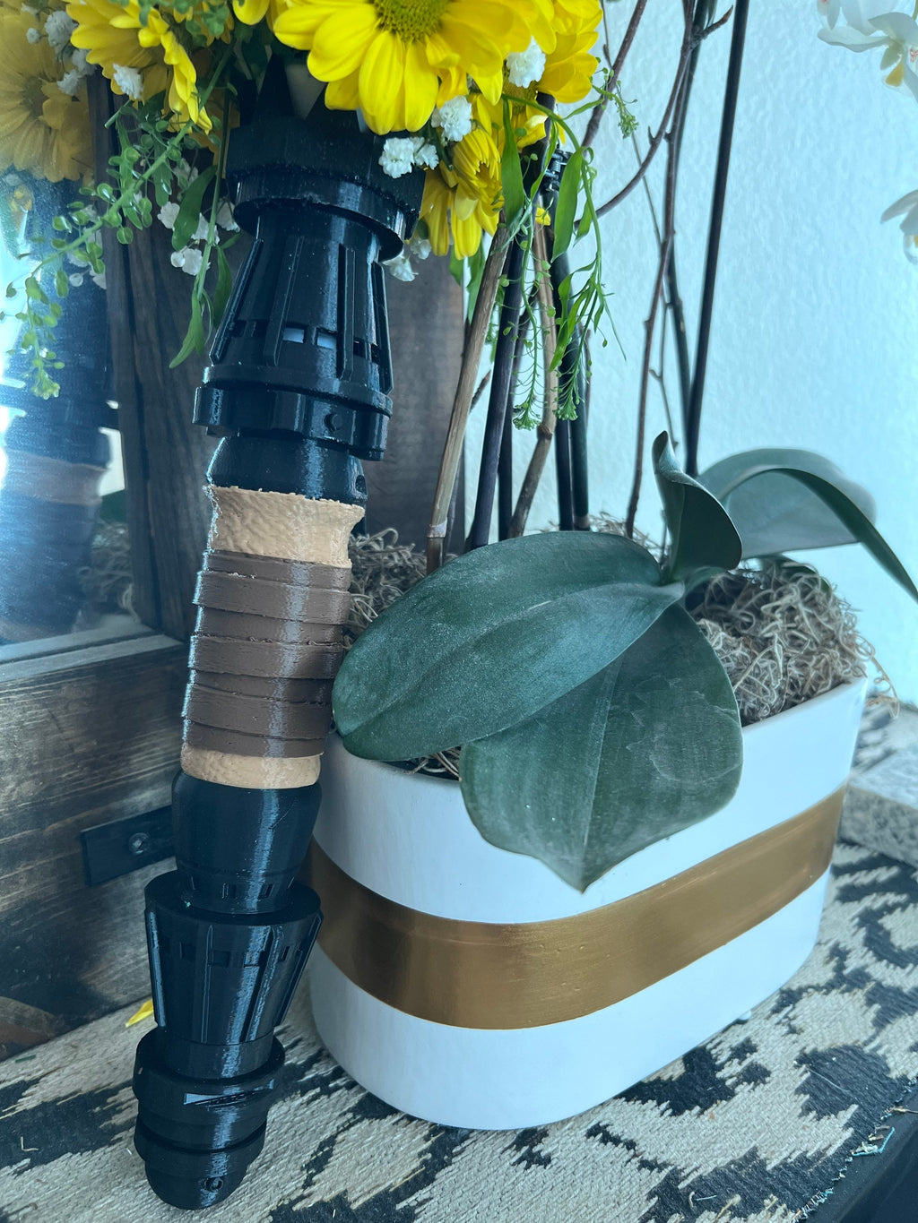 Lightsaber Bouquet Holder | Rey Skywalker | No Paint Required | 3D Printed