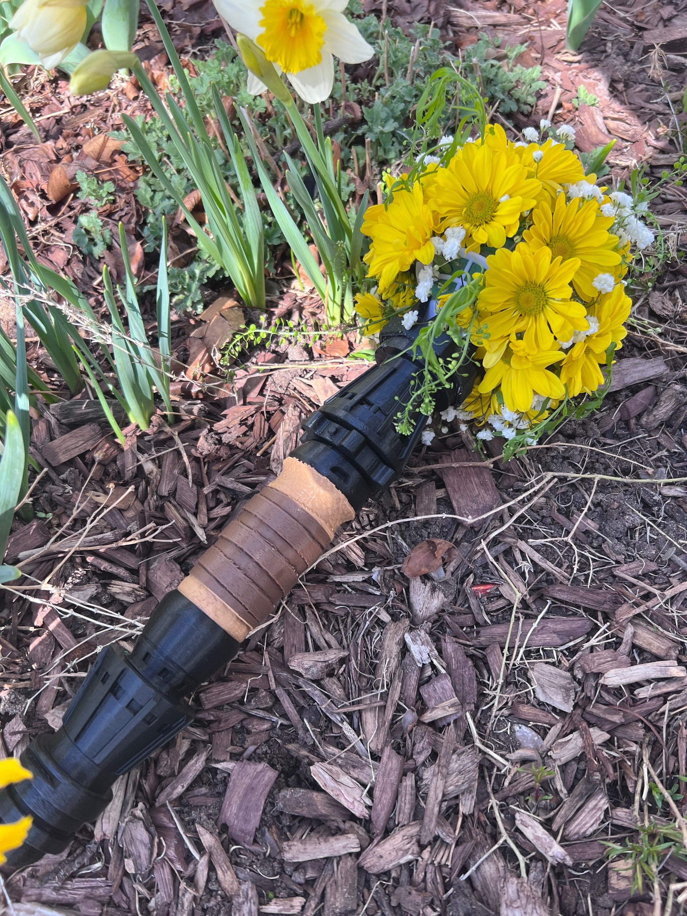 Lightsaber Bouquet Holder | Rey Skywalker | No Paint Required | 3D Printed