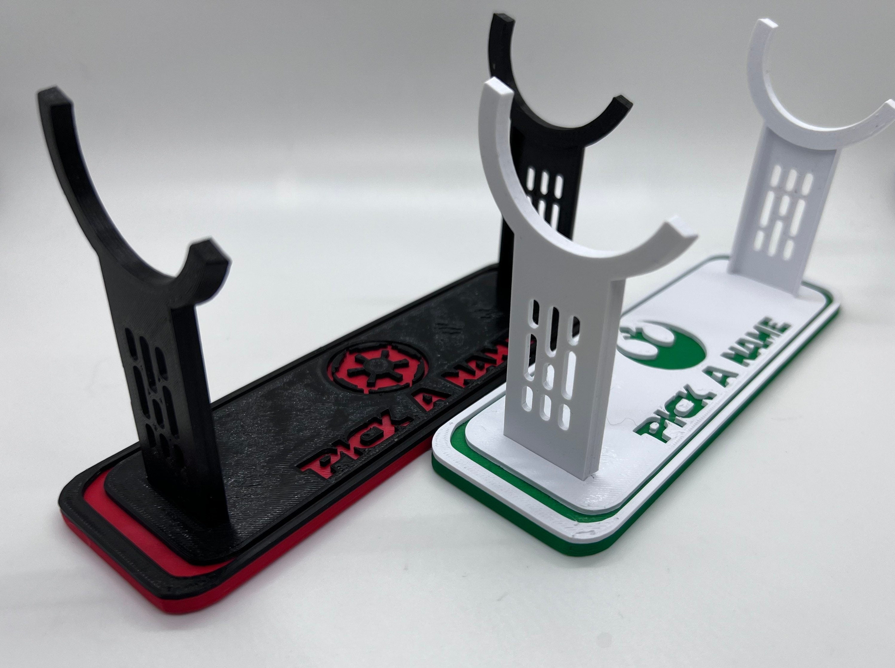 Lightsaber Holder Desk Shelf Display | 3D Printed | Galaxy's Edge | Savi's Workshop | Custom | Fancave | Mancave | Legacy Lightsaber |Kyber