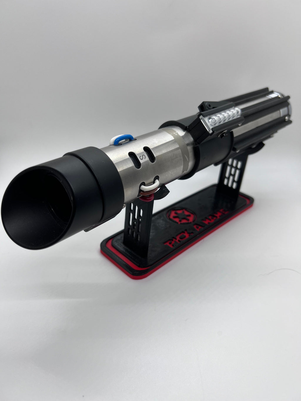 Lightsaber Holder Desk Shelf Display | 3D Printed | Galaxy's Edge | Savi's Workshop | Custom | Fancave | Mancave | Legacy Lightsaber |Kyber