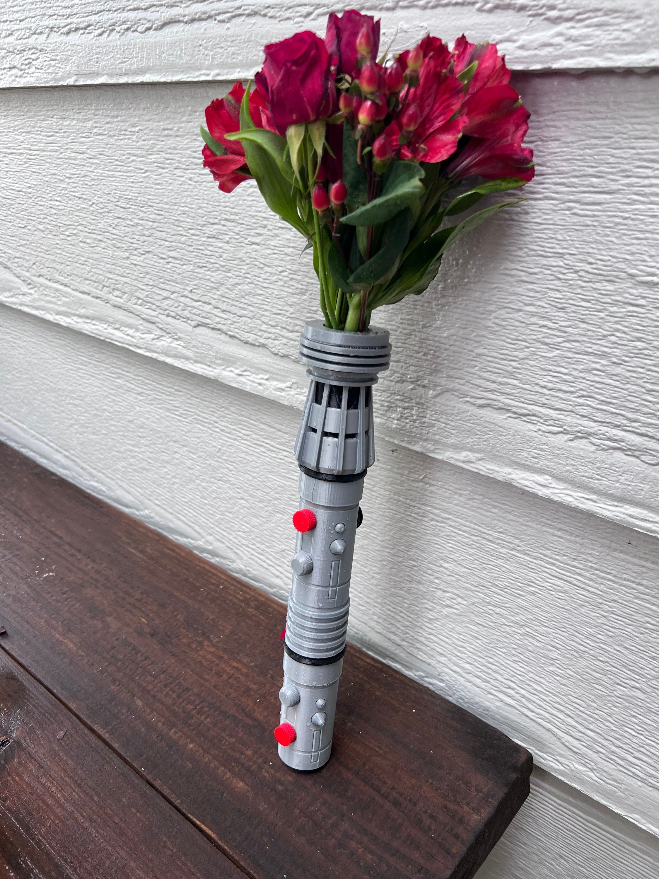 Lightsaber Bouquet Holder | Darth Maul | No Paint Required | 3D Printed