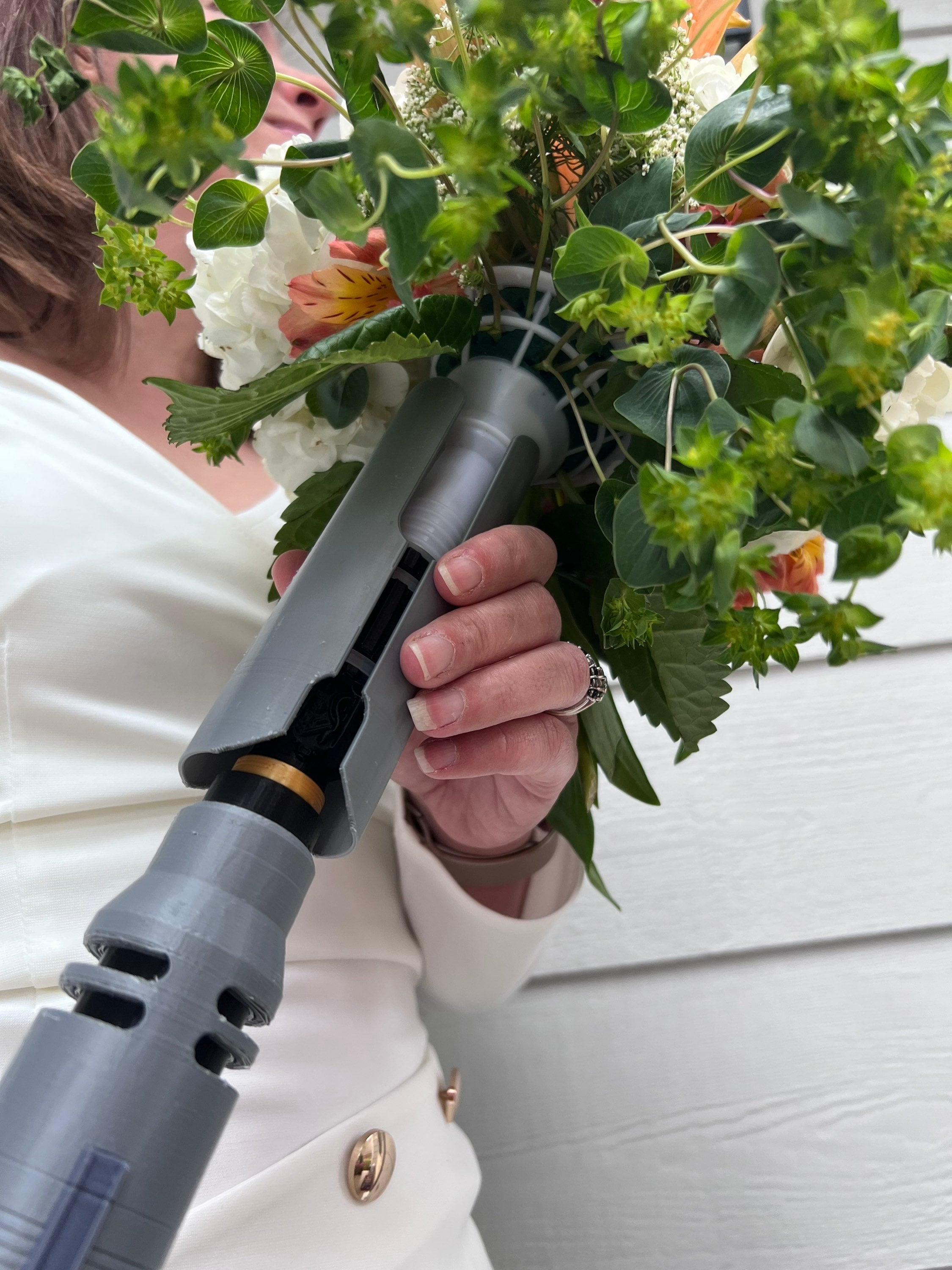 Lightsaber Bouquet Holder | Cal Kestis | No Paint Required | 3D Printed