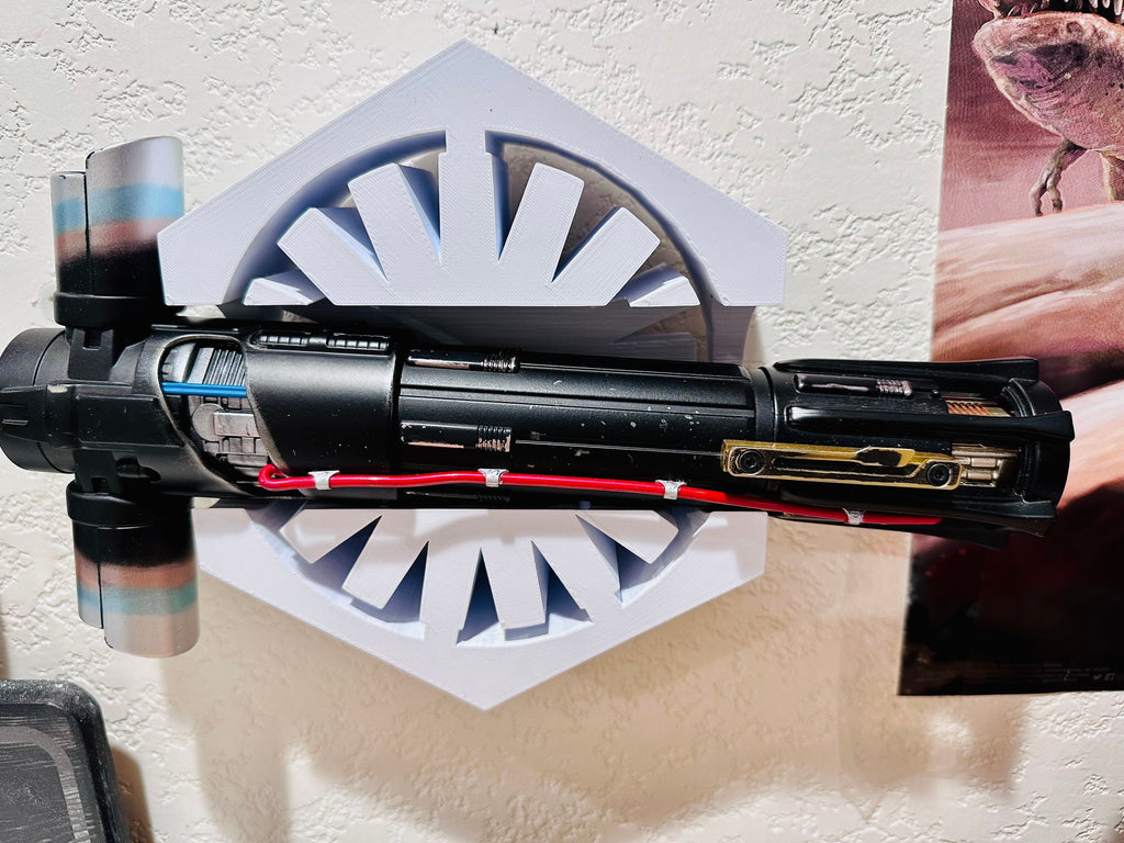 Wall Mounted Lightsaber Holder: 3D Printed Galaxy's Edge Display
