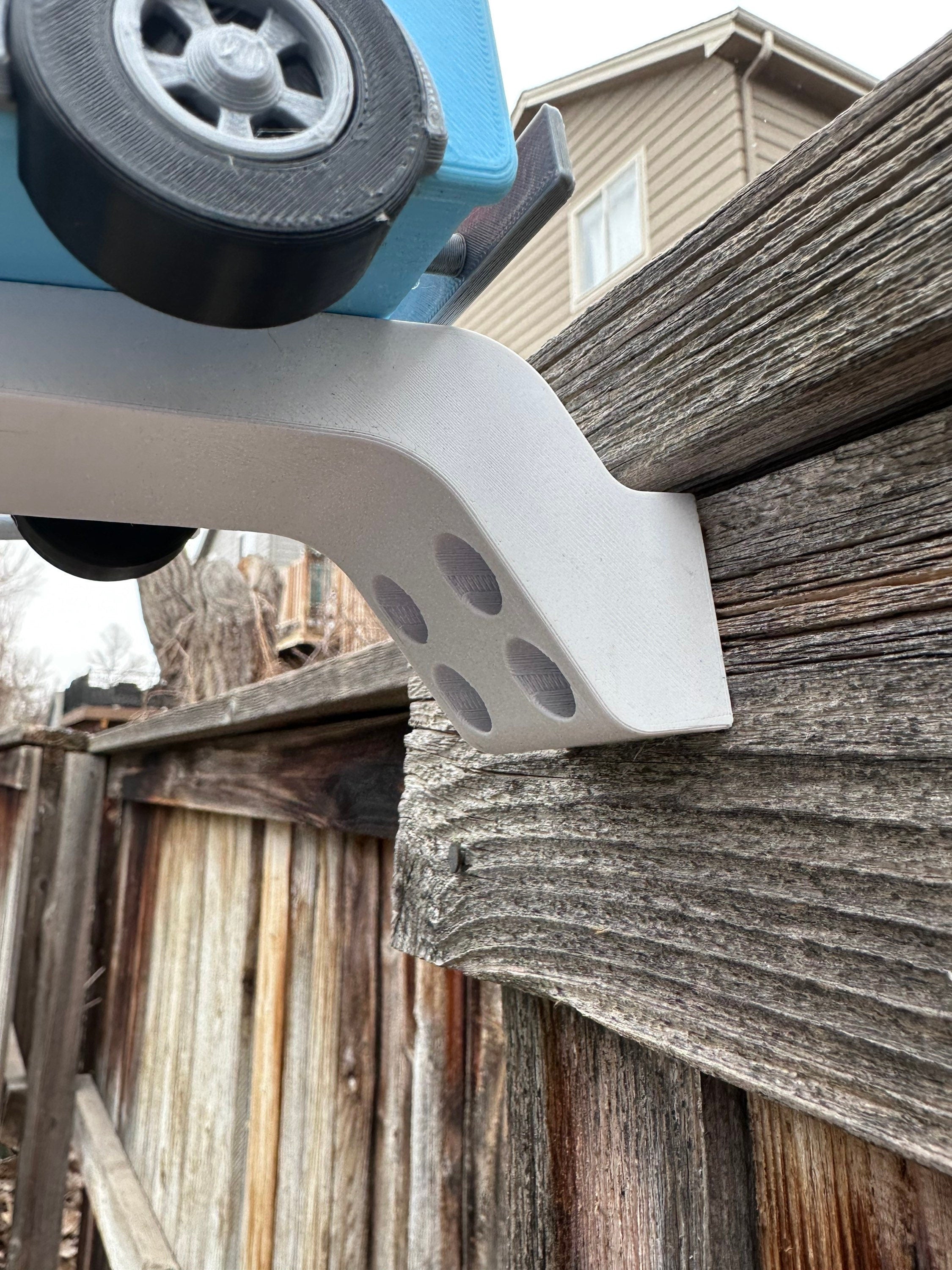 Bird Feeder | UPS Truck | 3D Printed