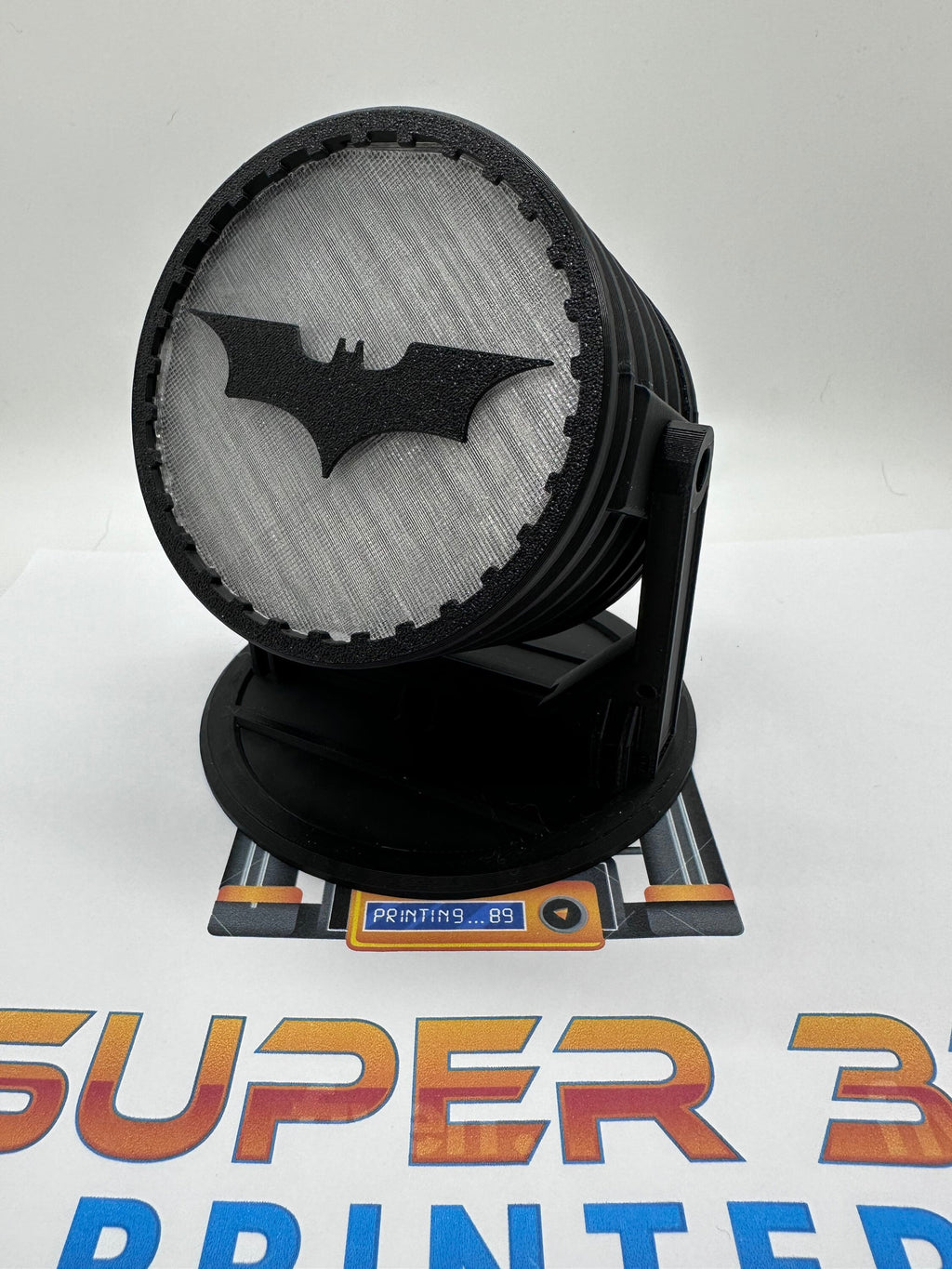 3D Printed Bat Signal: Customizable Desktop Decor
