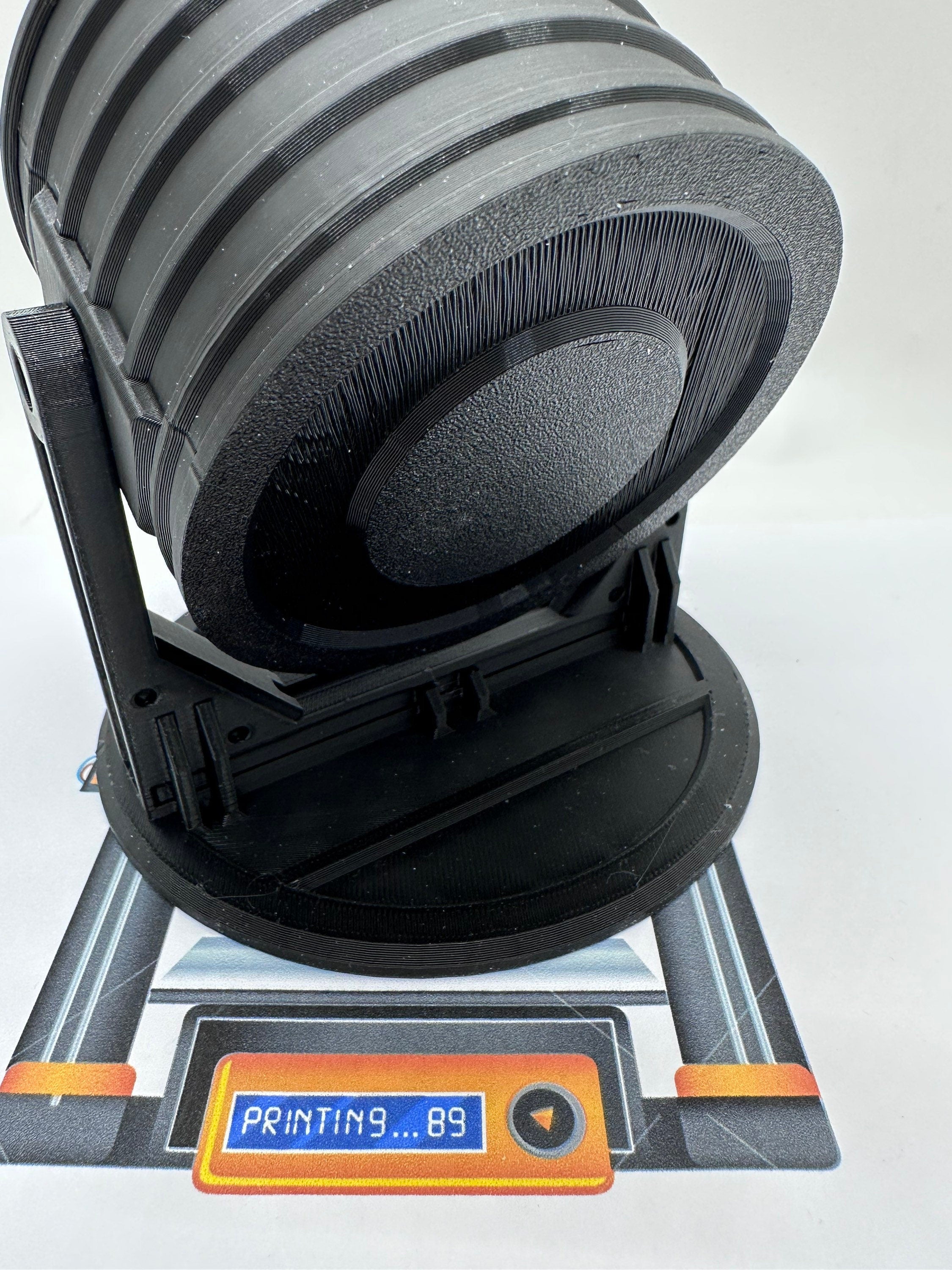 3D Printed Bat Signal: Customizable Desktop Decor