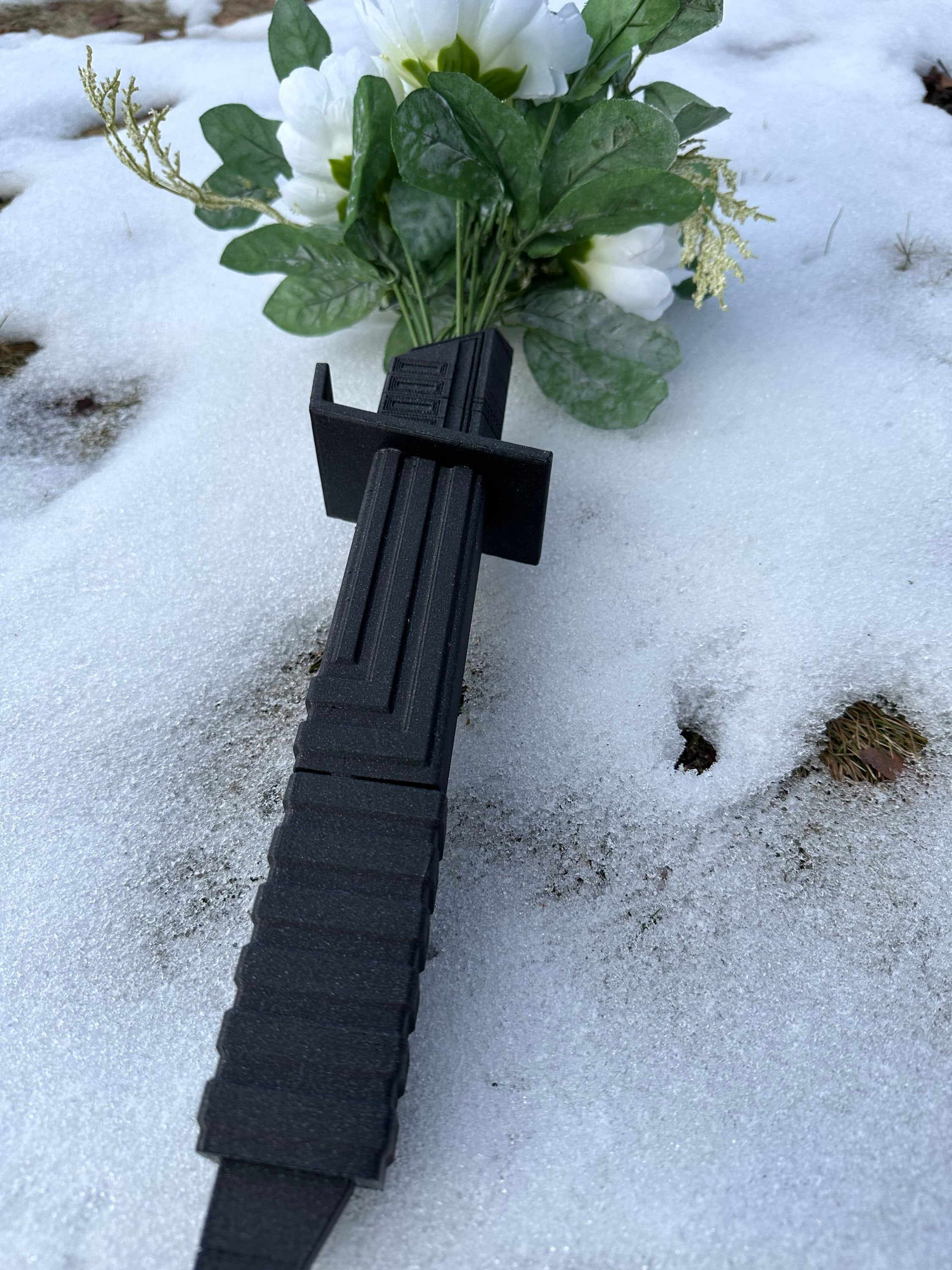 Darksaber | Lightsaber Bouquet Holder | No Paint Required | 3D Printed | Wedding Bouquet | Themed Wedding | Pop Culture Wedding