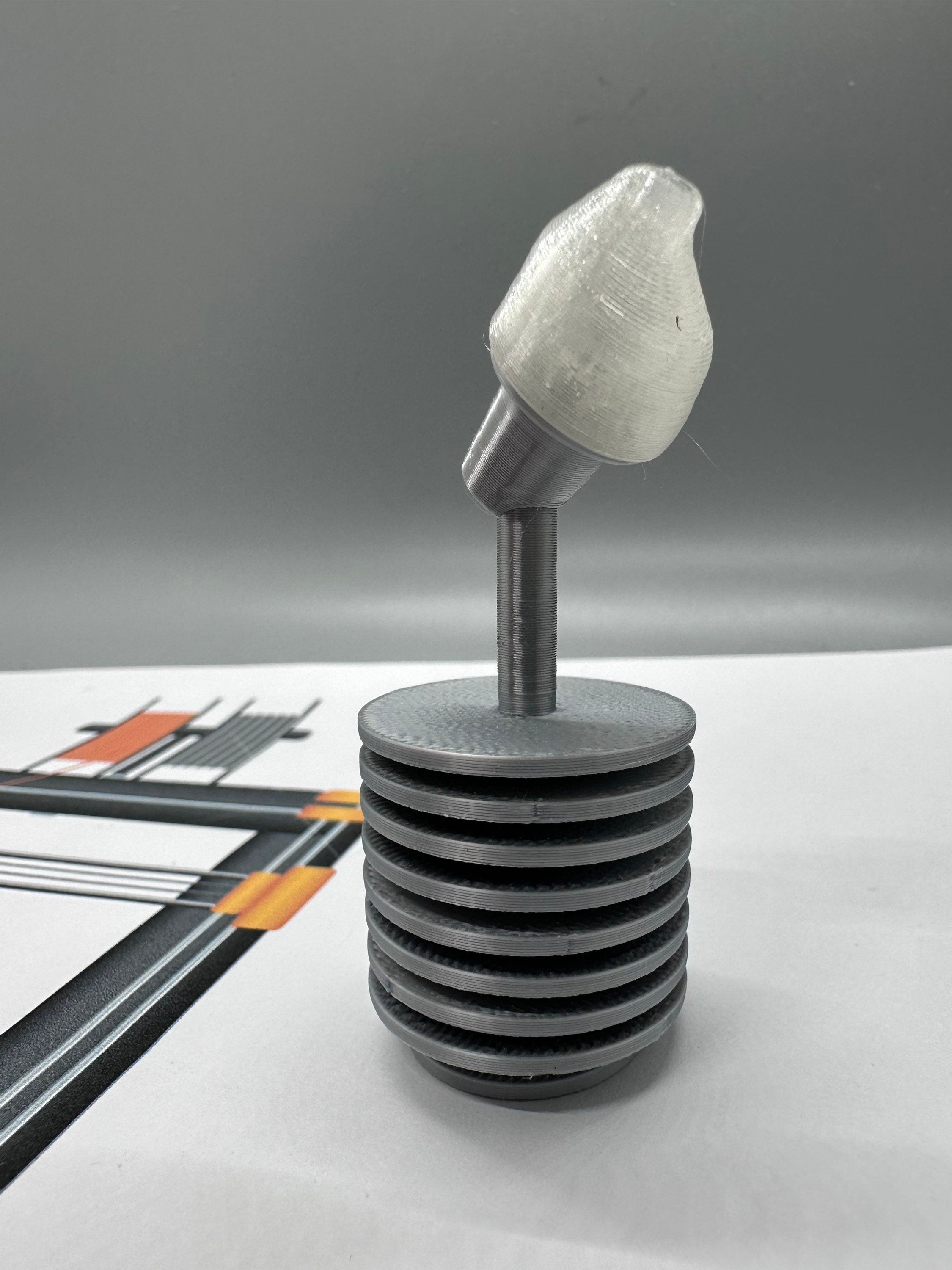 Comms Earpiece | The Original Series | In Color | 3D Printed | TV Memorabilia Props | Cosplay Props | Costume