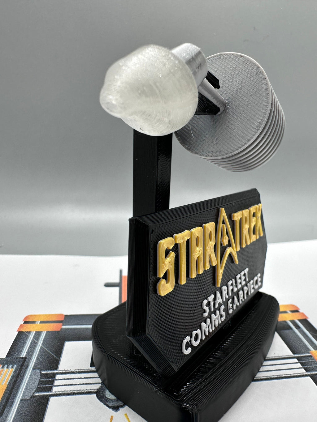 Comms Earpiece | The Original Series | In Color | 3D Printed | TV Memorabilia Props | Cosplay Props | Costume