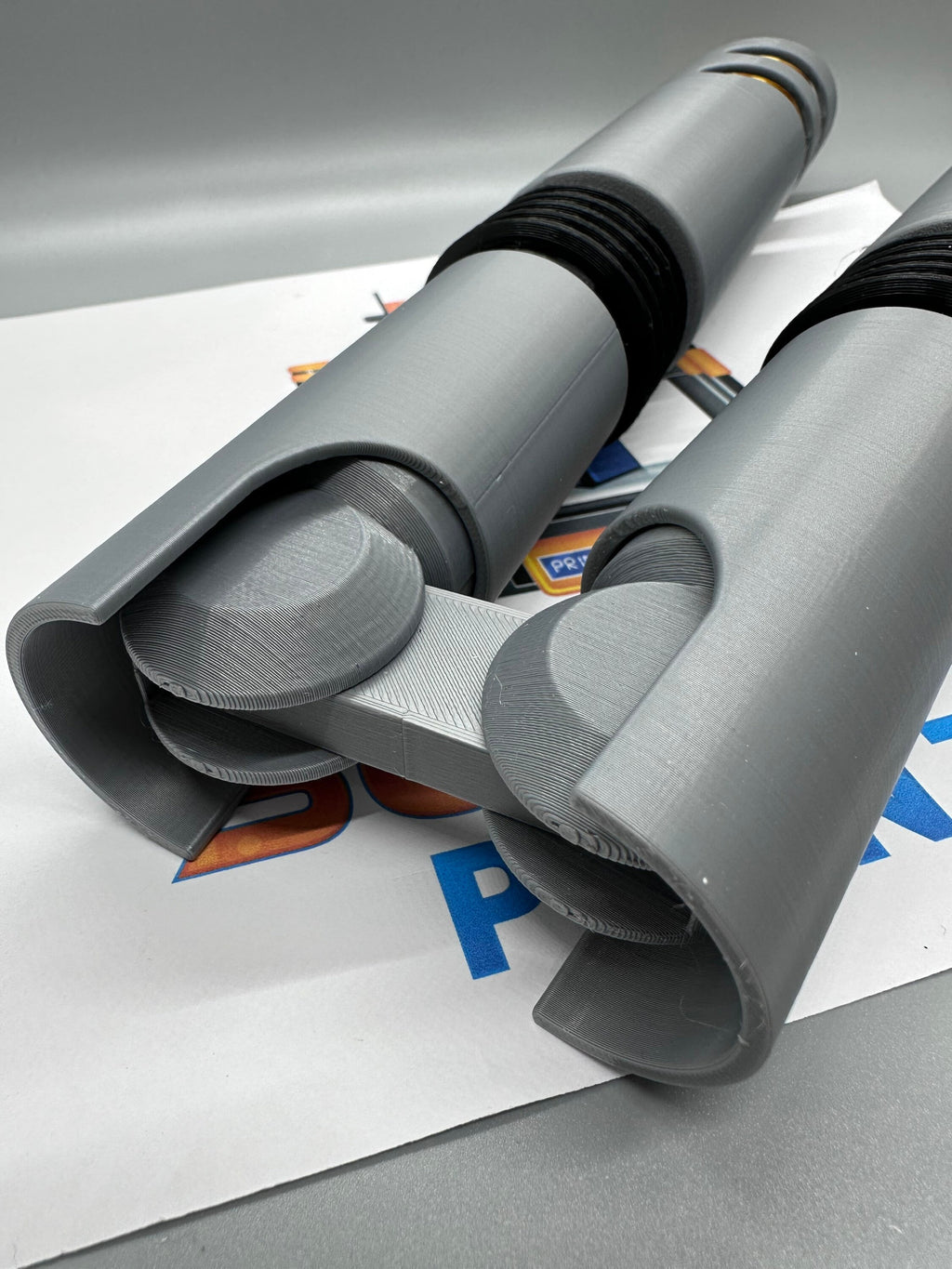 Pong Krell's Lightsaber | No Paint Required | 3D Printed | Galaxy's Edge | Clone Wars | Lightsaber Display Mount on Desk or Wall