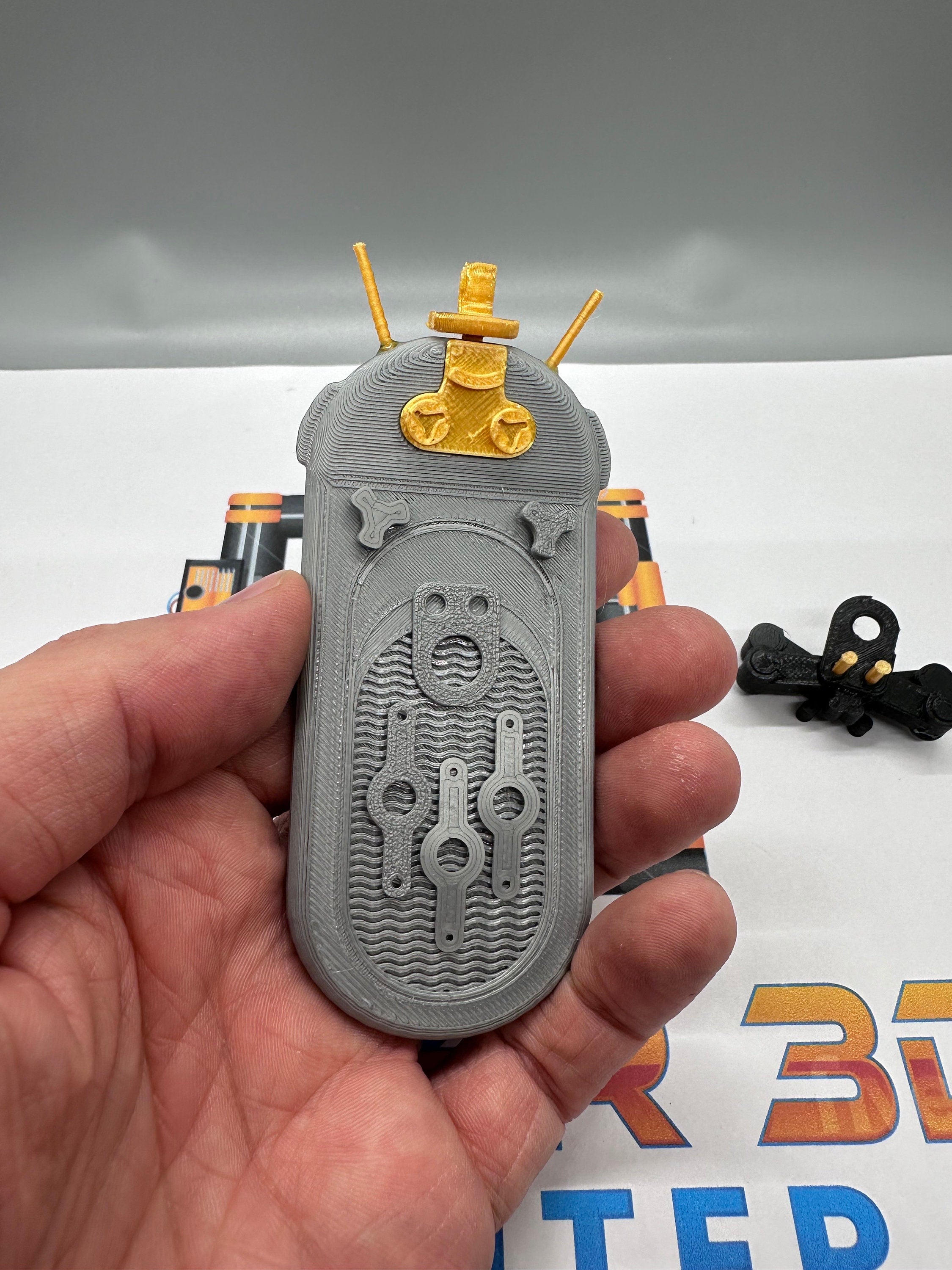 Jedi Comlink Hush-98 | No Paint Required | 3D Printed | Clone Wars | Galactic Republic | Jedi Order | Qui-Gon Jinn Costume