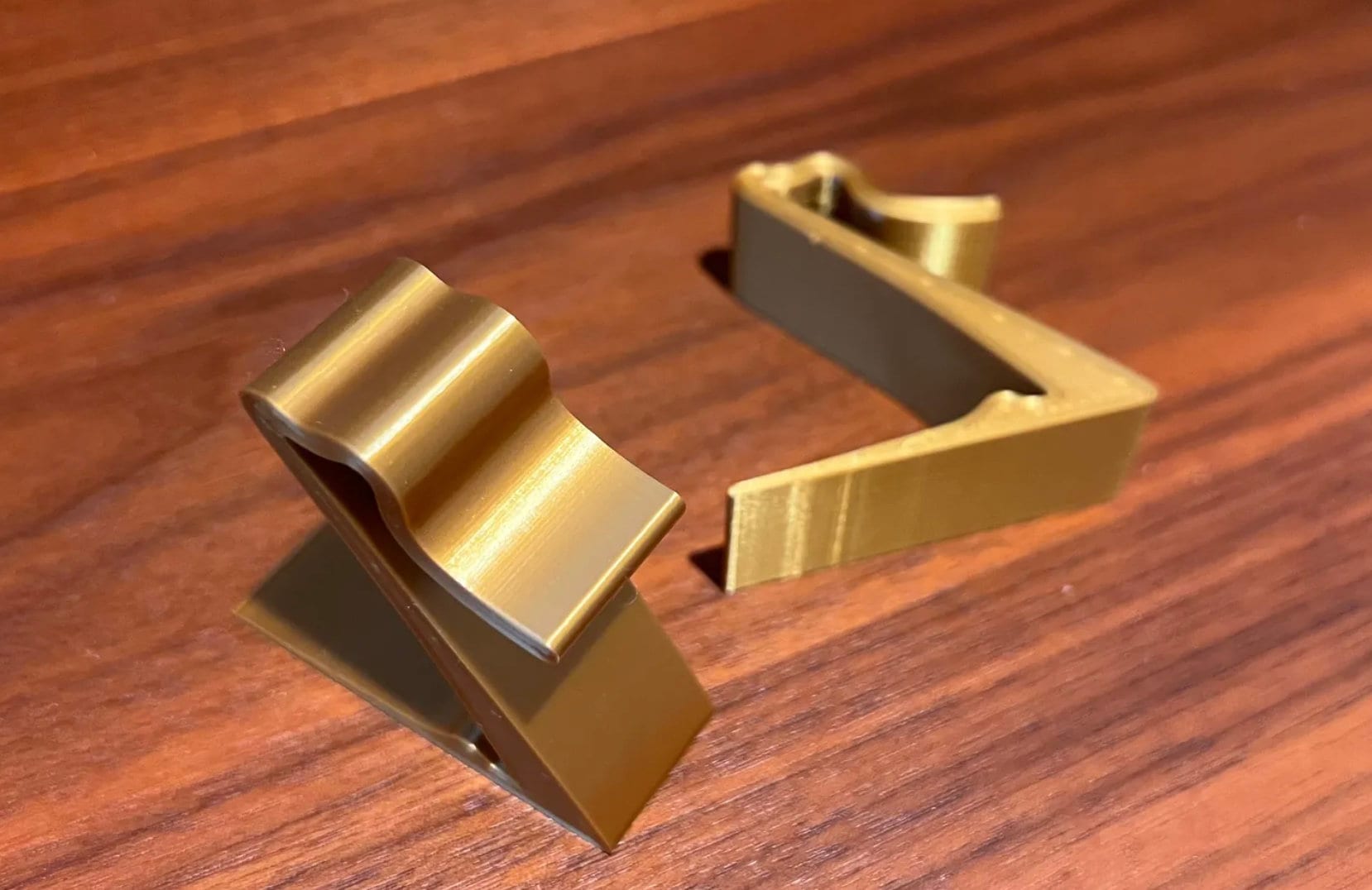 Tesla Sunglasses Holder: Stylish Convenience for Model Y & 3 | Custom-fit, Secure Storage, Easy Install | Upgrade Your Drive in Seconds