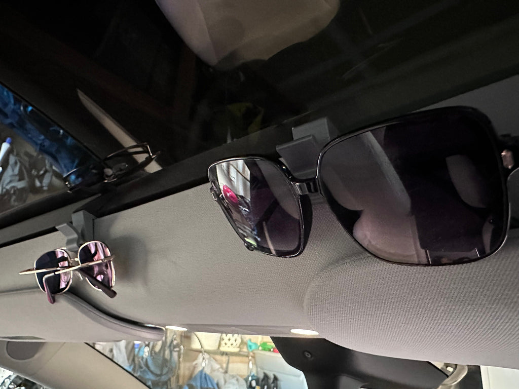 Tesla Sunglasses Holder: Stylish Convenience for Model Y & 3 | Custom-fit, Secure Storage, Easy Install | Upgrade Your Drive in Seconds