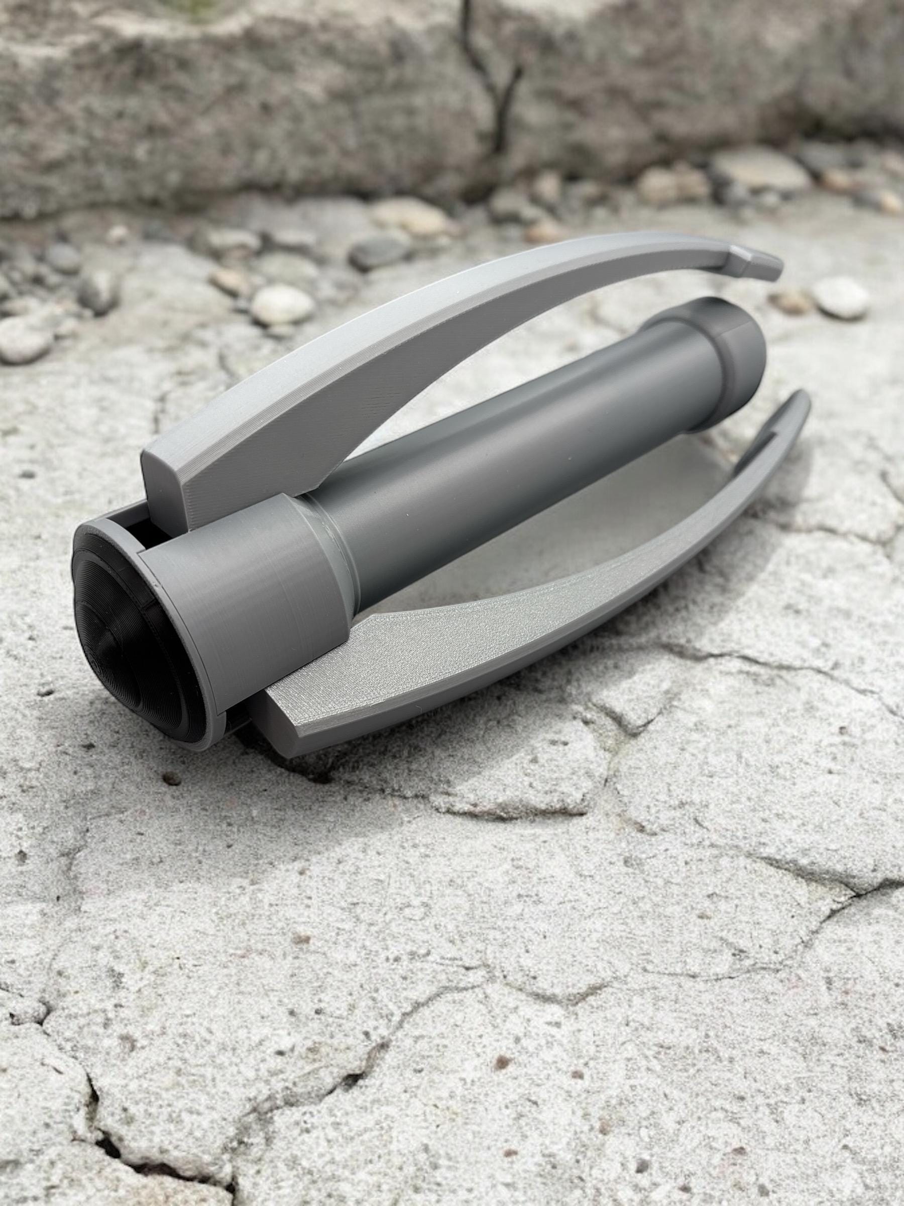 Kay Vess Grappling Hook: 3D Printed Video Game Prop