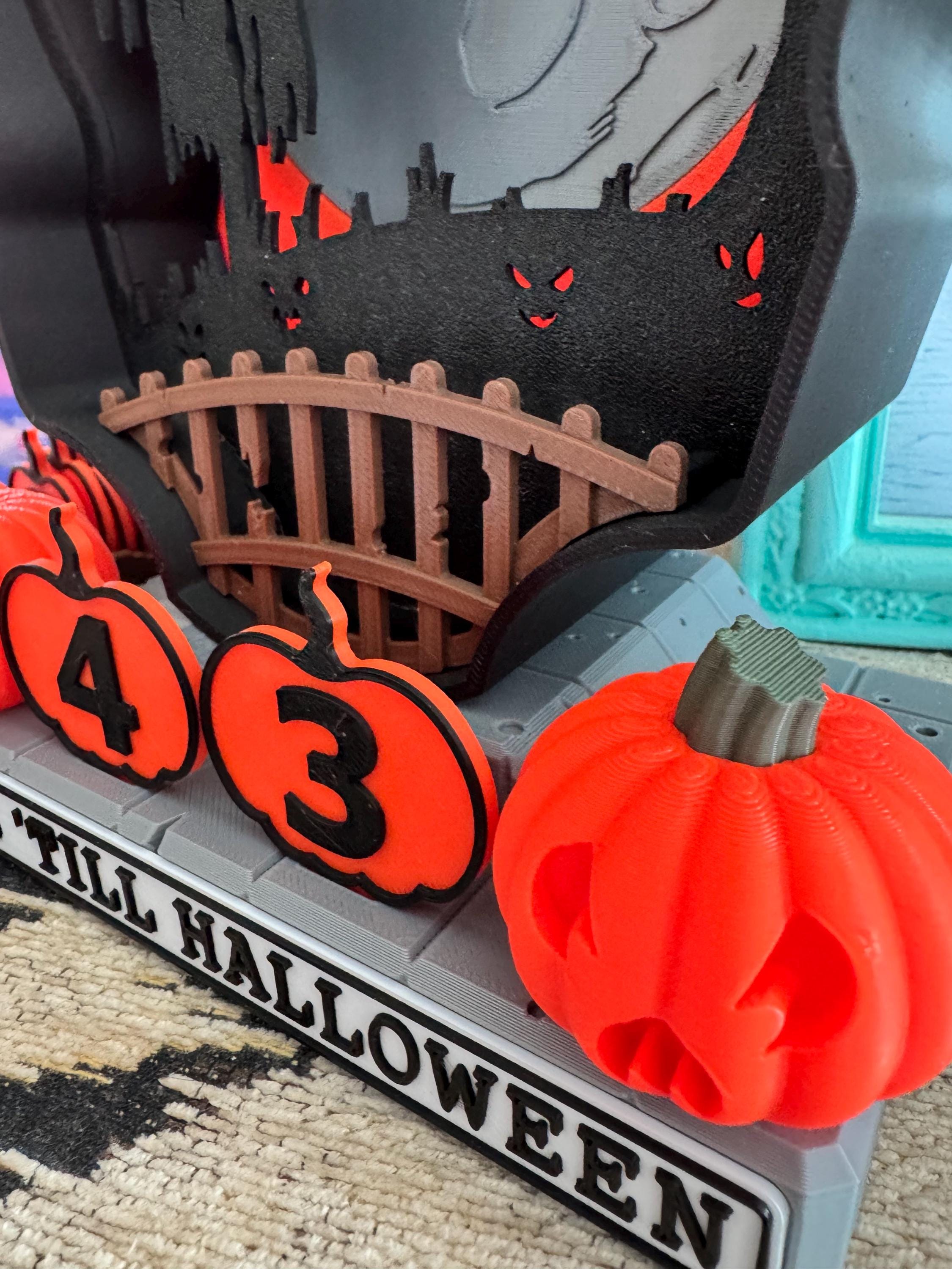 3D Printed Halloween Countdown: Haunted House Decor