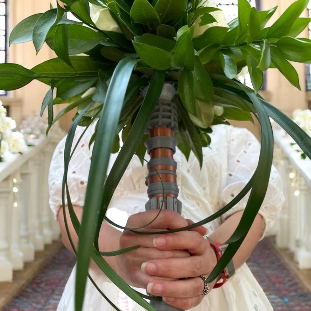 Leia's Lightsaber Bouquet Holder | Full Color | No Paint Required | 3D Printed