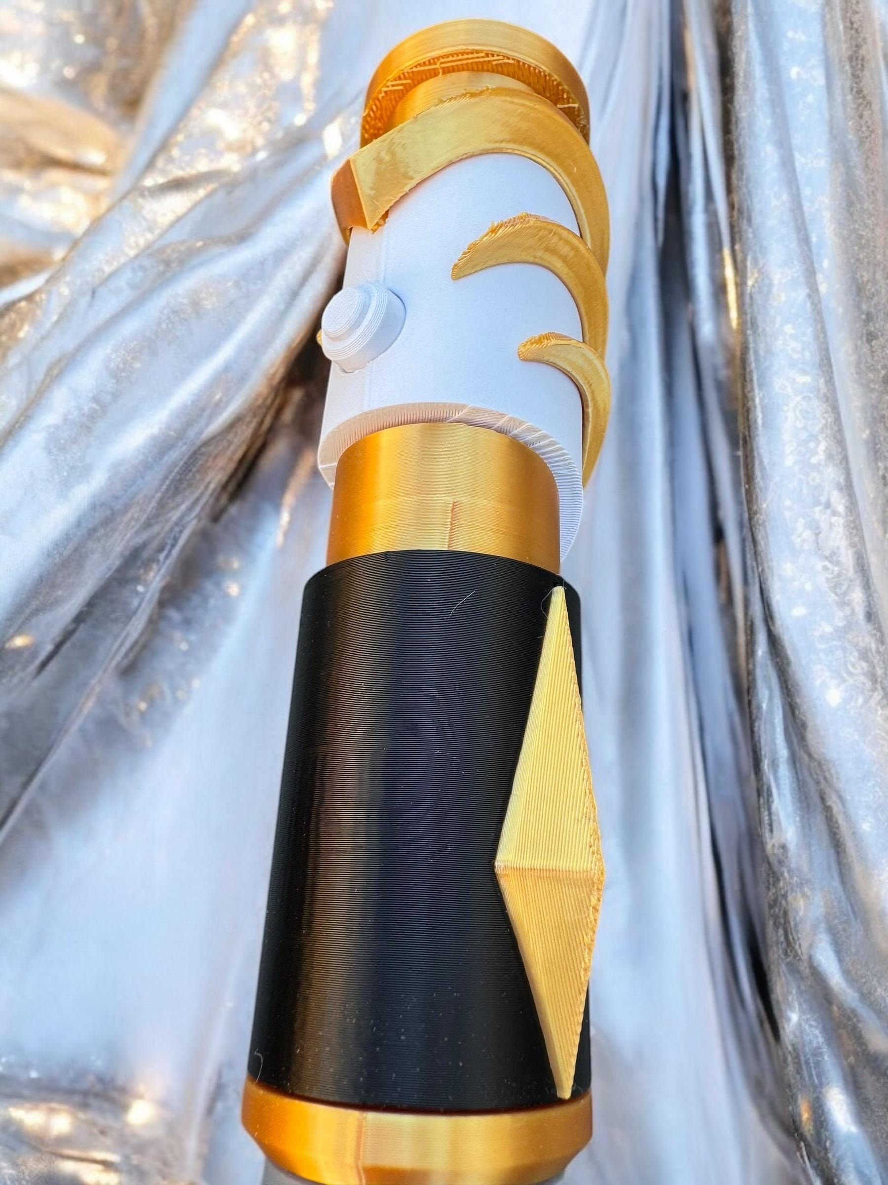 Keeve Trennis Lightsaber: 3D Printed High Republic Split Saber Display