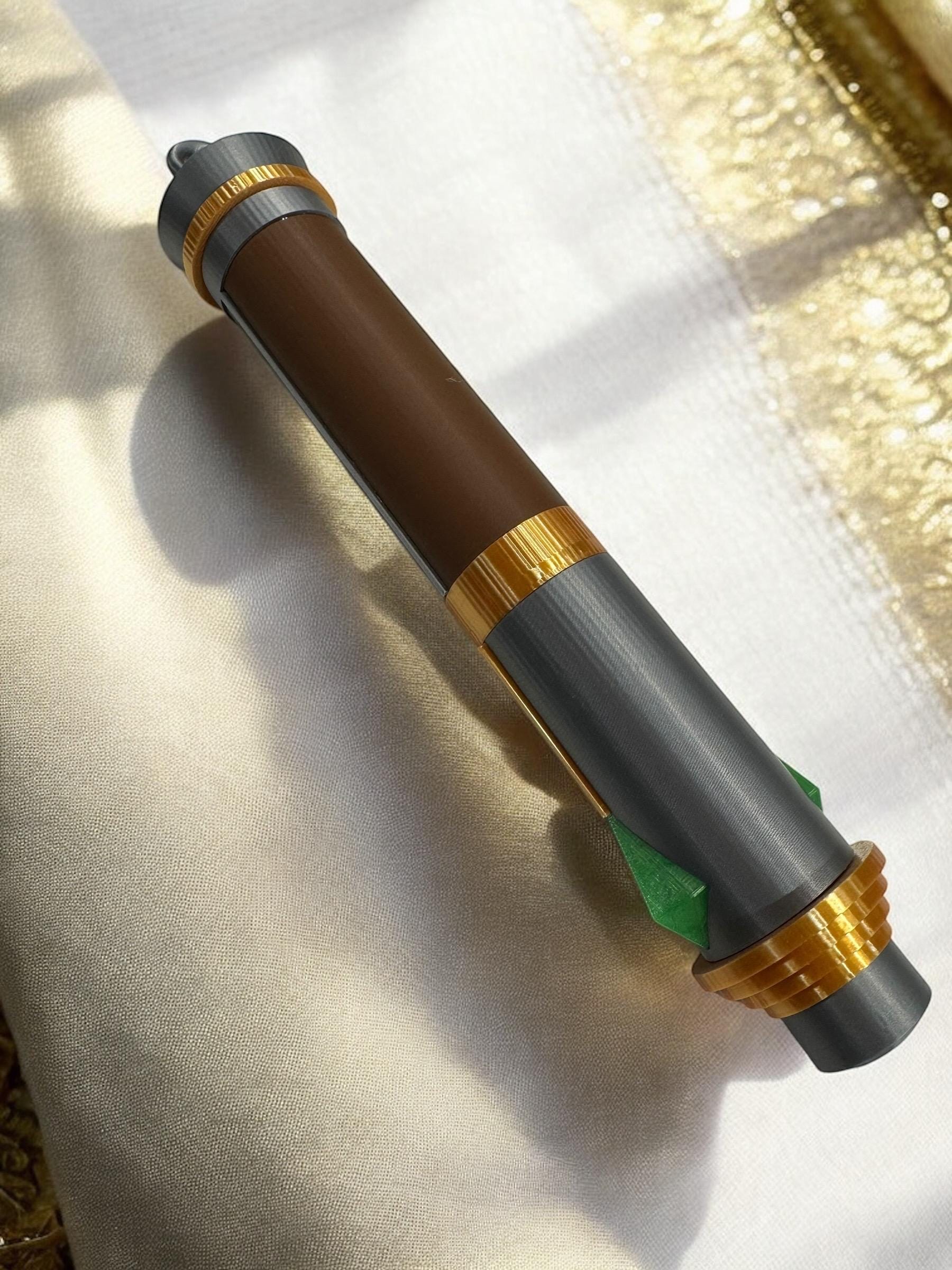 Reath Silas' Lightsaber from the High Republic | No Paint Required | 3D Printed | The Acolyte | Lightsaber Display Mount on Desk or Wall