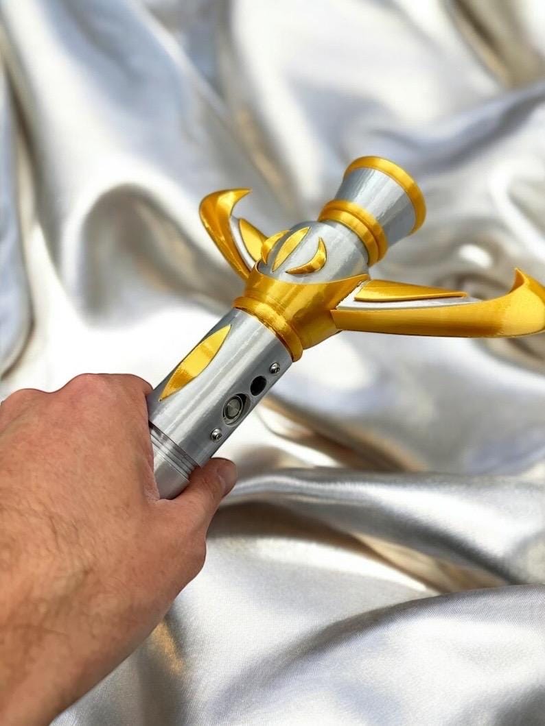 Avar Kriss' Lightsaber from the High Republic | |Working Light up with Sound | Fully Functional Lightsaber | No Paint Required | 3D Printed