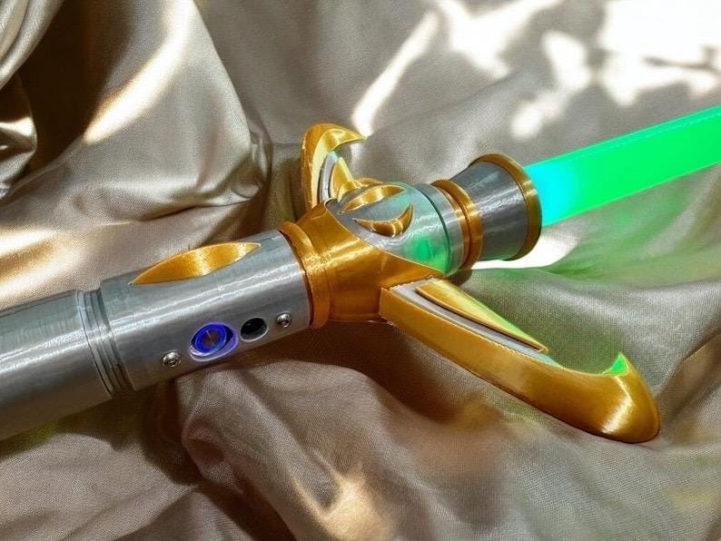 Avar Kriss' Lightsaber from the High Republic | |Working Light up with Sound | Fully Functional Lightsaber | No Paint Required | 3D Printed