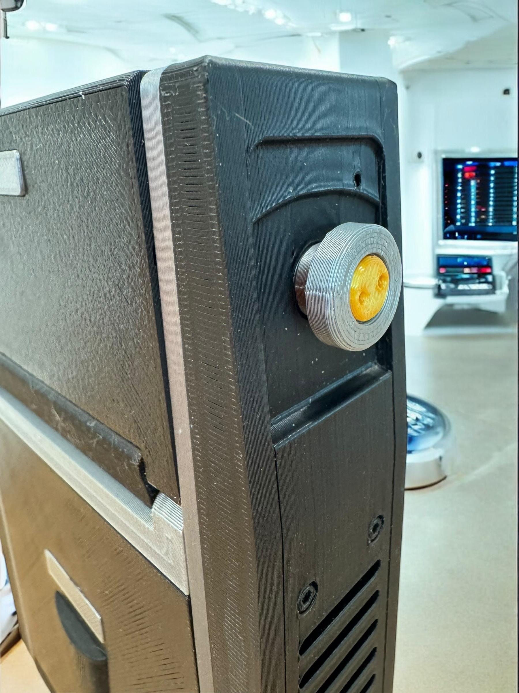 Tricorder | Strange New Worlds | 3D Printed | TV Movie Memorabilia Replica Props | Cosplay Props | Costume