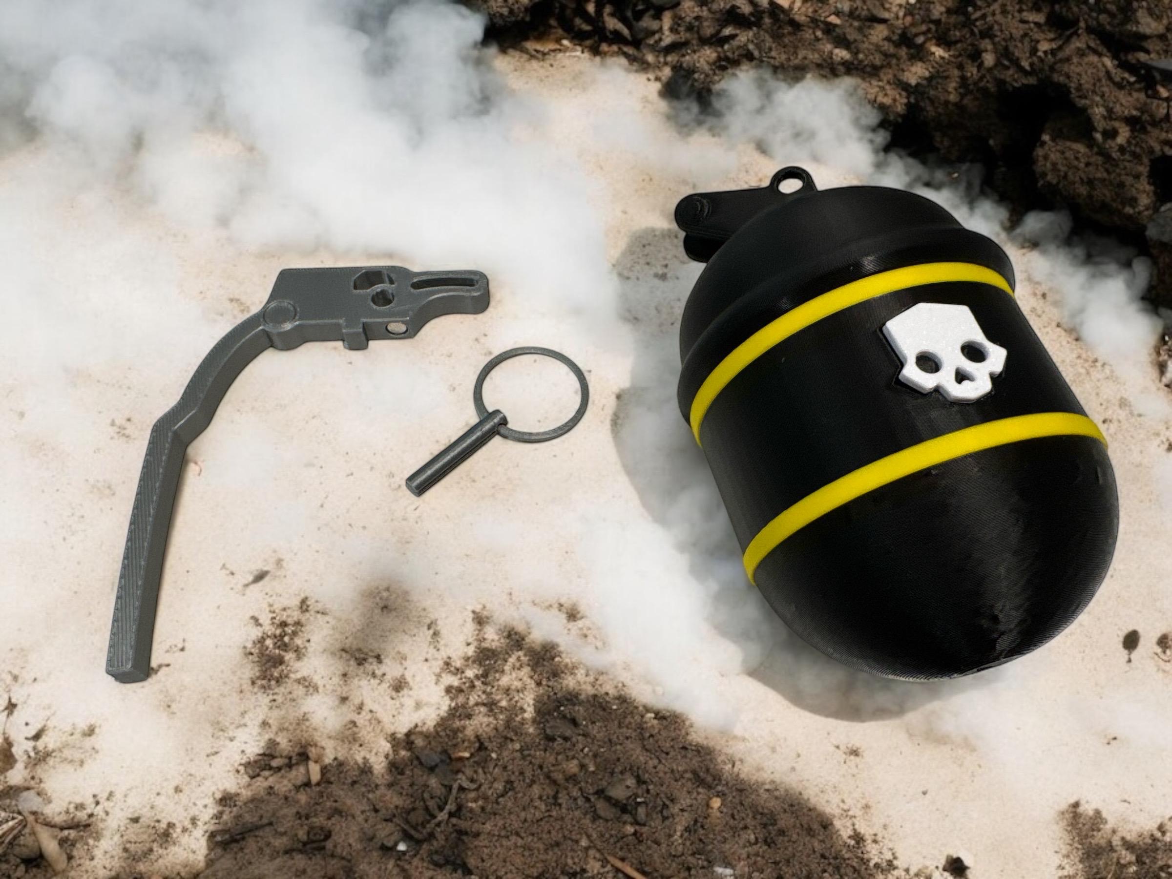 Helldivers 2 Prop G6 | Toy Video Game Replica | Not Real Working | 3D Printed | In Color | Magnetic Spoon | Non Functional | For Democracy