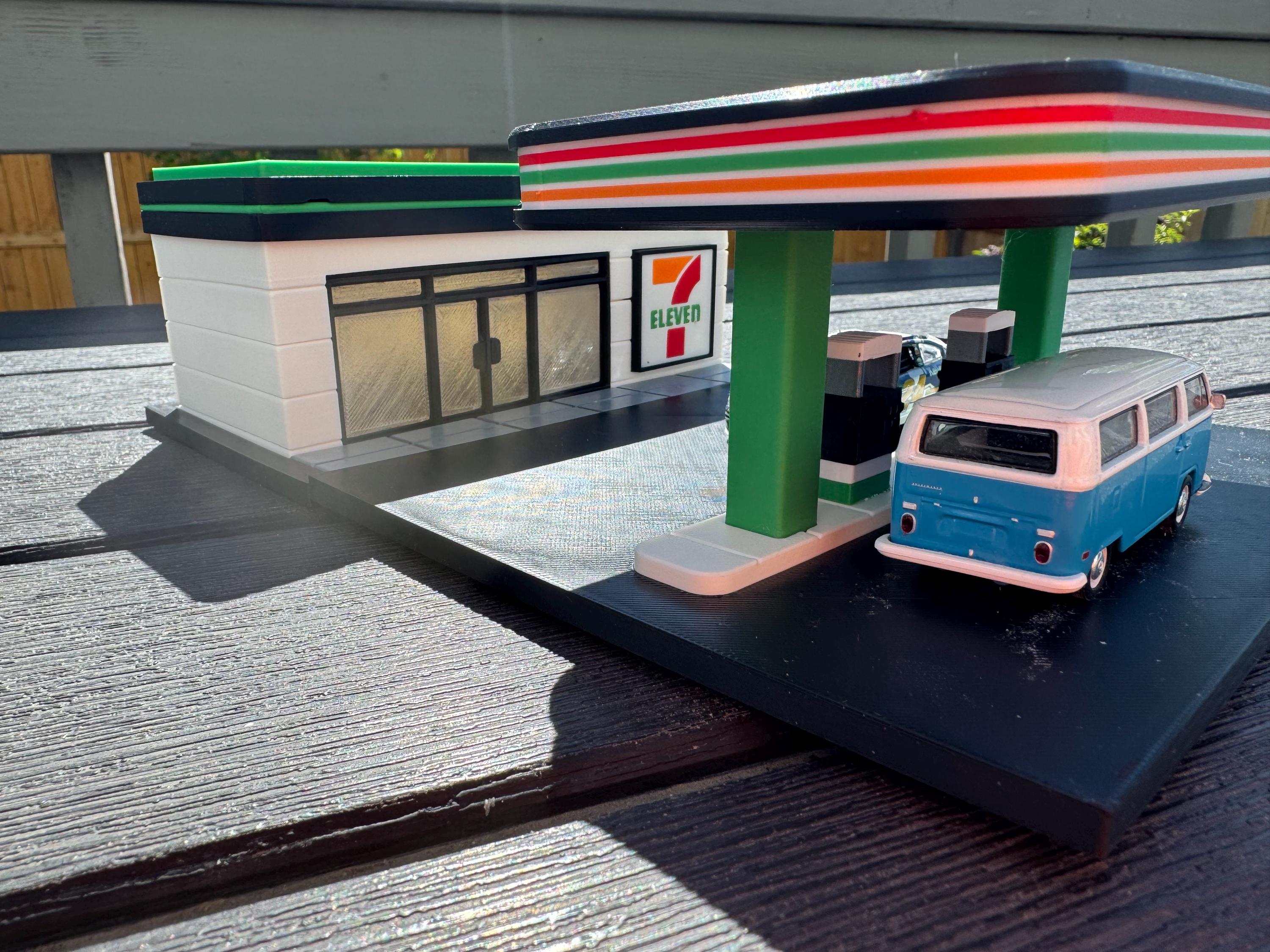7-11 Diorama – Hot Wheels Scale – 3D Printed – Full Color Printed Display, 1:64 Scale Accessory