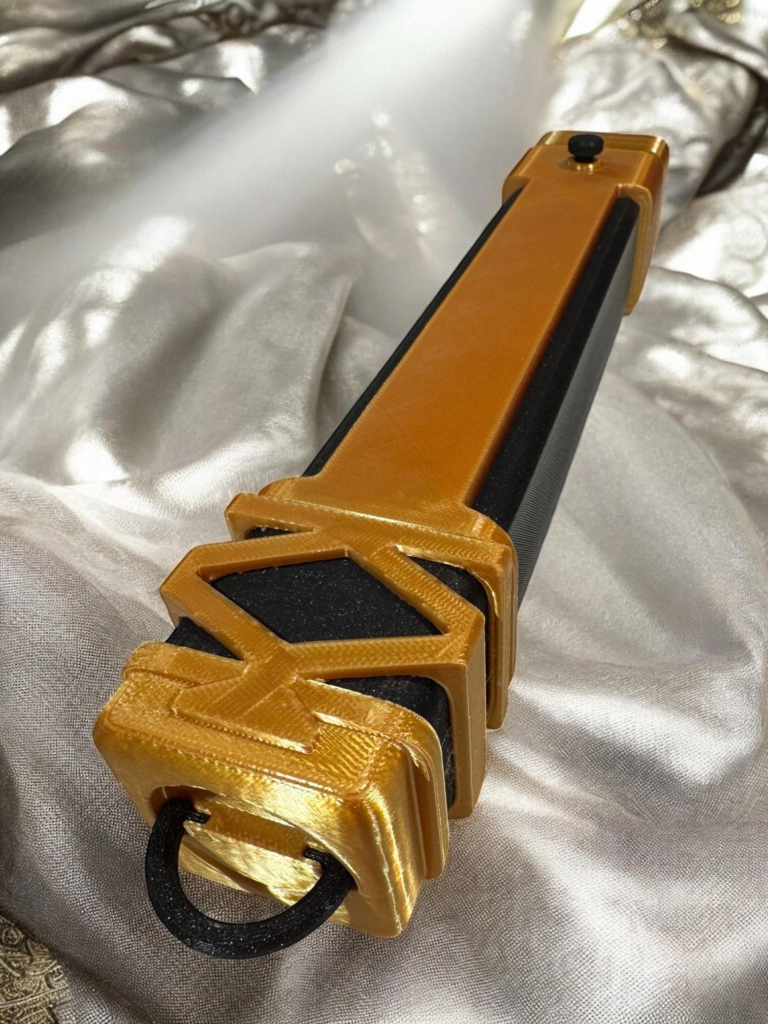 Ravna Abronsa Lightsaber: 3D Printed High Republic Display Prop