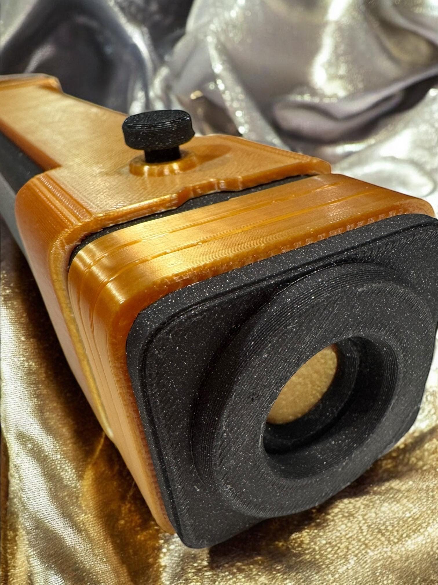 Ravna Abronsa Lightsaber: 3D Printed High Republic Display Prop