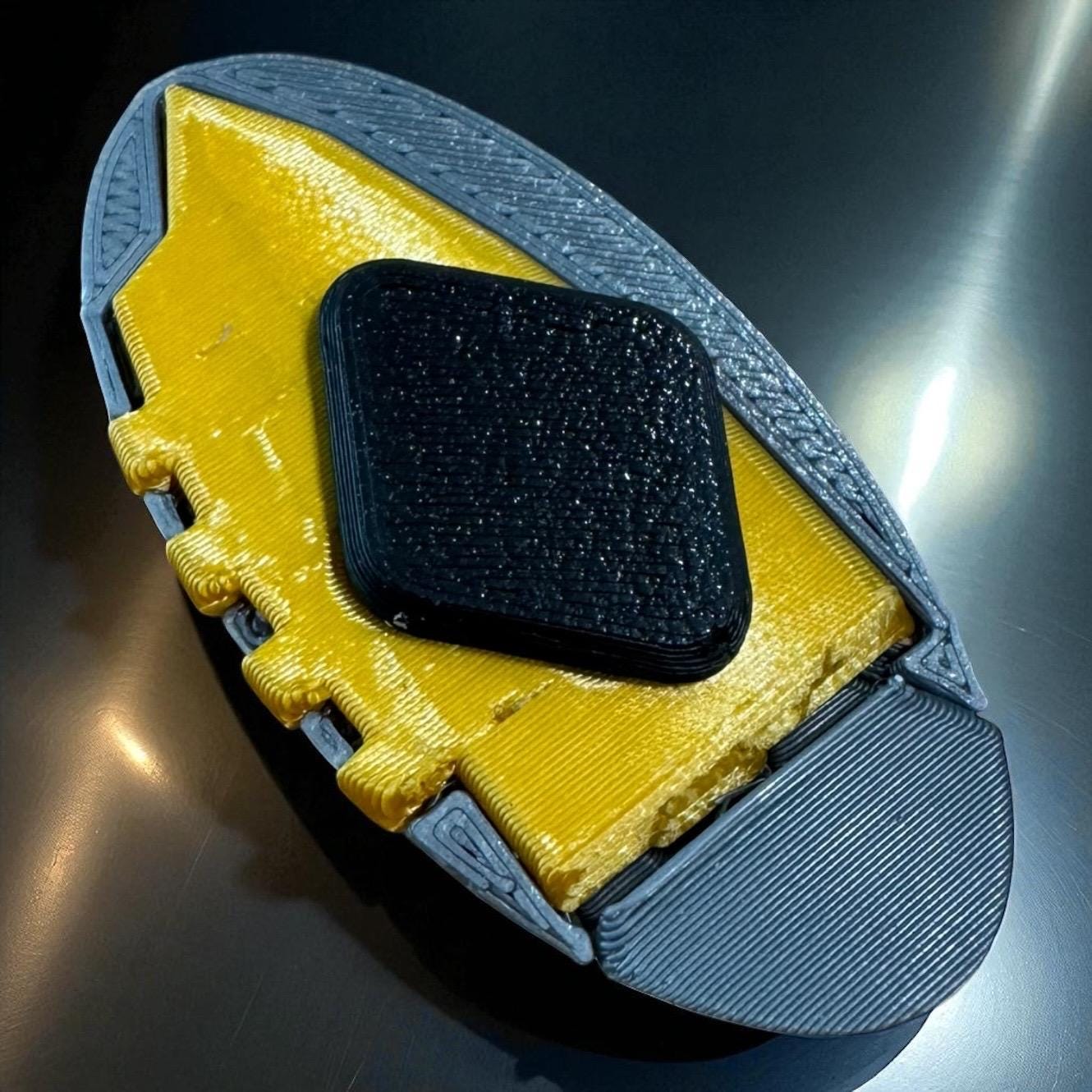 3D Printed Tricom Badge: Star Trek Discovery Cosplay Prop