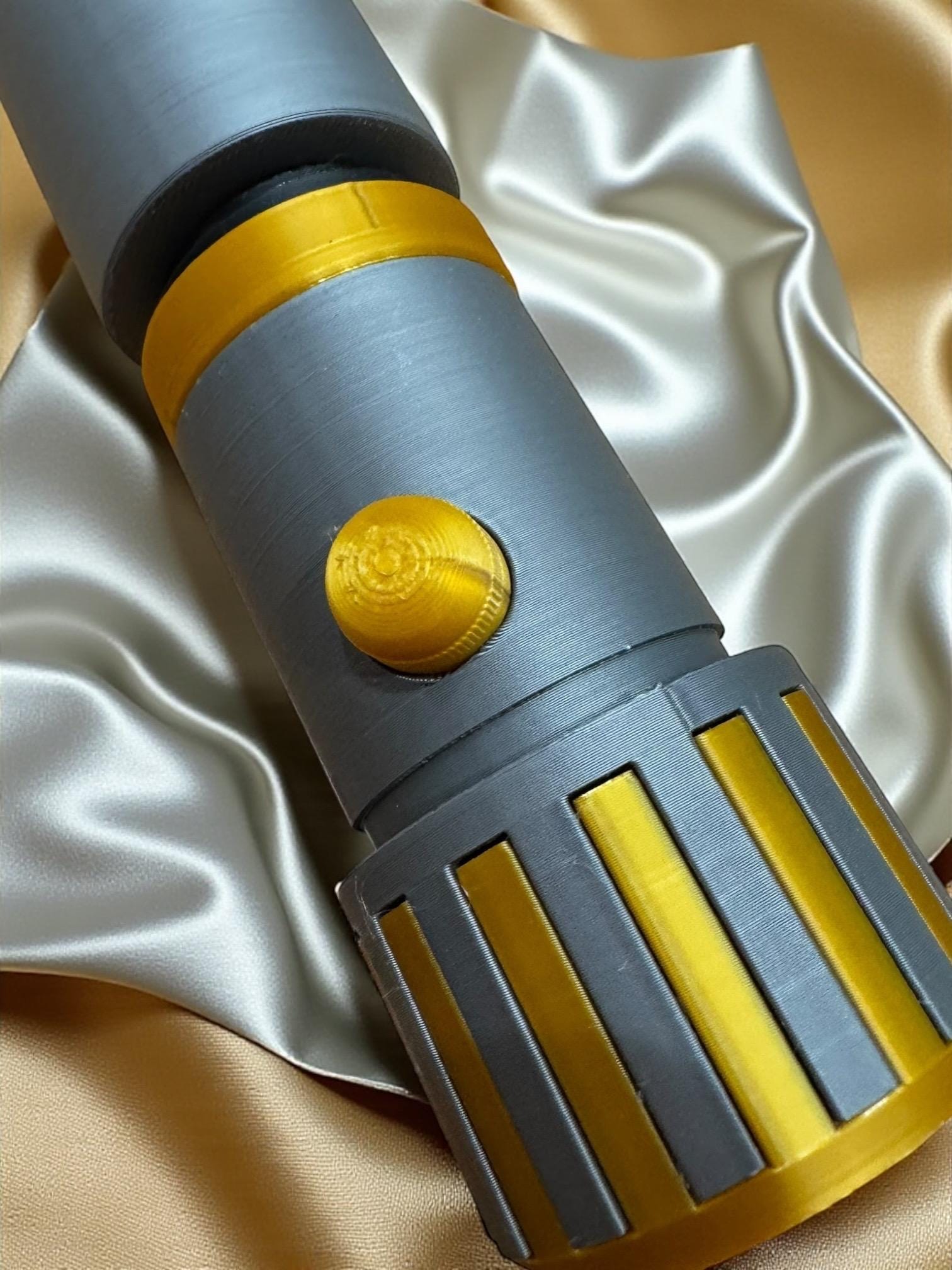 Loden Greatstorm 3D Printed Lightsaber Replica: High Republic