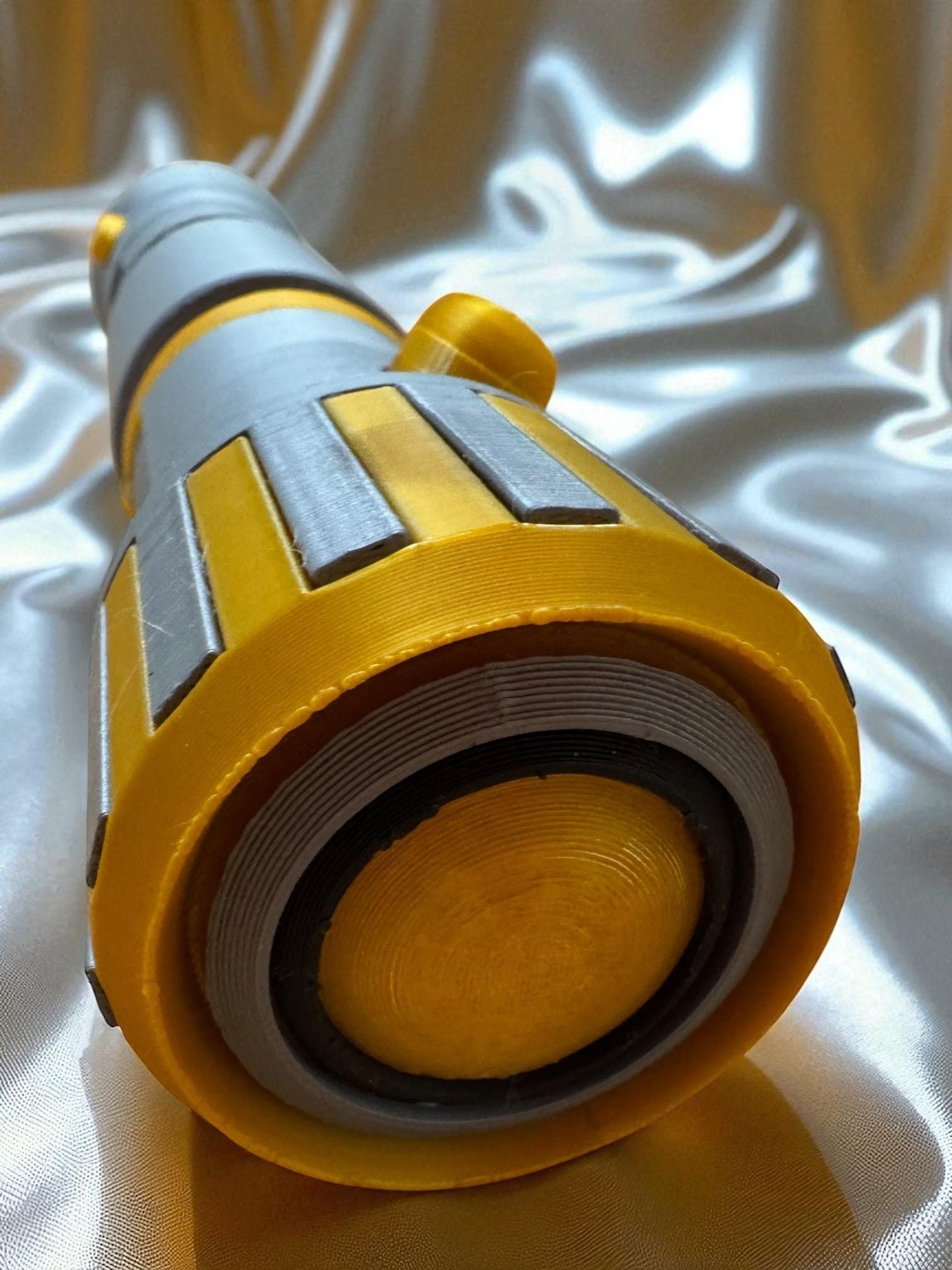 Loden Greatstorm 3D Printed Lightsaber Replica: High Republic