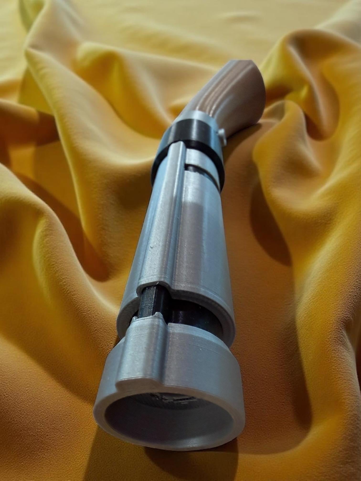 Barnabas Vim 3D Printed Lightsaber Replica: High Republic